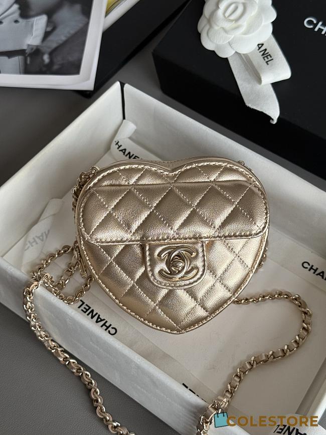 Colestore Chanel Gold Mini CC in Love Heart Crossbody Golden 18x19x5cm - 1