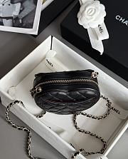 Colestore Chanel Gold Mini CC in Love Heart Crossbody Black 18x19x5cm - 4