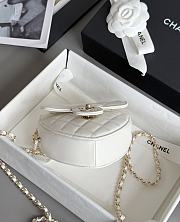 Colestore Chanel Gold Mini CC in Love Heart Crossbody White 18x19x5cm - 4