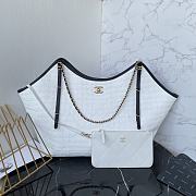 Colestore Chanel Maxi Shopping Bag Calfskin & Gold-Tone Metal White 36×59×13cm - 1