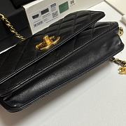 Colestore Chanel Wallet on Chain Shiny Calfskin & Gold-Tone Metal Black 19.5x12x3.5cm - 5