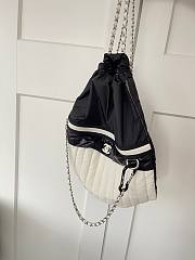 Colestore Chane Black & White Drawstring Backpack 44x35cm - 1