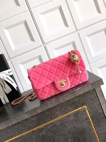 Colestore Chanel Mini Flap Bag Velvet, Strass & Gold-Tone Metal Pink 13 x 20 x 7cm