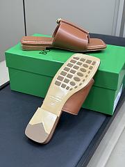 Colestore Bottega Veneta Solstice Flat Thong Sandals Brown - 6