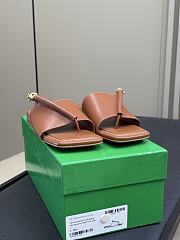 Colestore Bottega Veneta Solstice Flat Thong Sandals Brown - 5