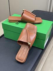 Colestore Bottega Veneta Solstice Flat Thong Sandals Brown - 4