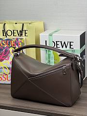 Colestore Loewe Large Featherlight Puzzle Bag in Nappa Lambskin 33x14.7x21.5cm - 2