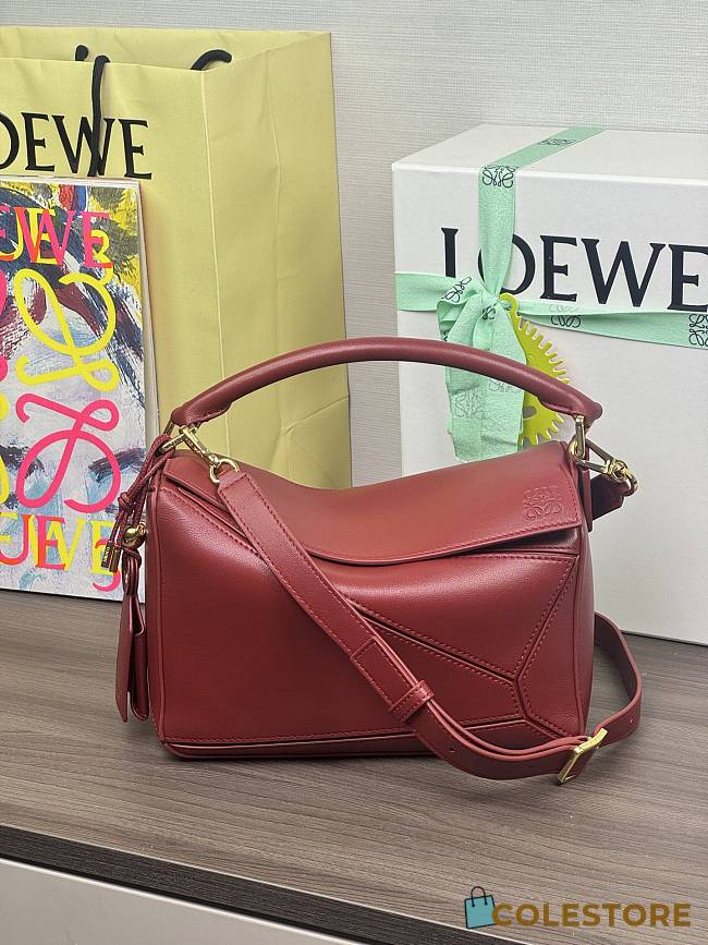 Colestore Loewe Small Featherlight Puzzle Bag in Nappa Lambskin Burnt Red 24x10.5x16.5cm - 1