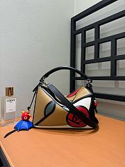 Colestore Loewe Puzzle 10 Mackintosh In Classic Calfskin Mocca/Multicolor 24x10.5x16.5cm - 3