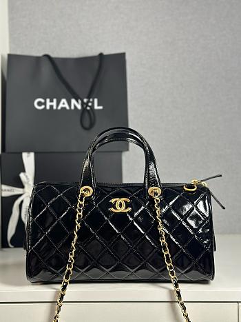 Colestore Chanel Large Bowlibg Bag Patent Crumpled Calfskin & Gold-Tone Metal Black 17x31x13 cm