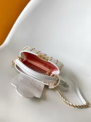Colestore Louis Vuitton LV x TM Capucines Mini Multicolored/White 21 x 13.6 x 8 cm - 5