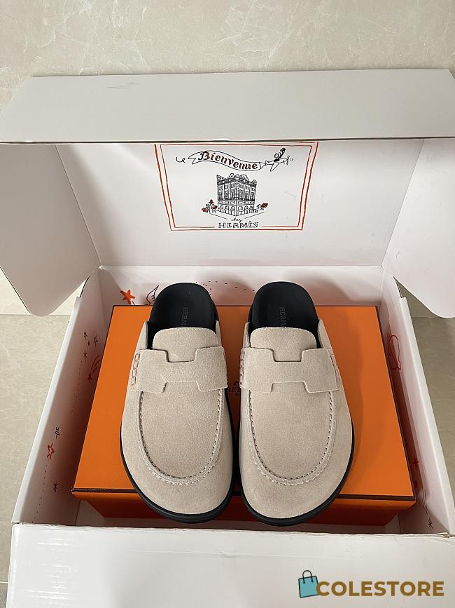 Colestore Hermes Suede Mules with H Cut-out Beige - 1