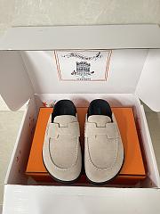 Colestore Hermes Suede Mules with H Cut-out Beige - 1