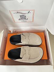 Colestore Hermes Suede Mules with H Cut-out Beige - 2