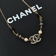 Colestore Chanel Choker Metal, Glass Pearls, Resin & strass Gold, Pearly White, Black & Crystal - 6