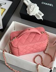 Colestore Chanel Cultch With Chain Shiny Crumpled Lambskin Gold Tone Metal 9.5x17x8cm - 6