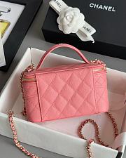 Colestore Chanel Cultch With Chain Shiny Crumpled Lambskin Gold Tone Metal 9.5x17x8cm - 2