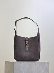 Colestore YSL Saint Laurent LE 5 À 7 Supple Small in Suede Urban Grey 23×22×8.5cm - 1