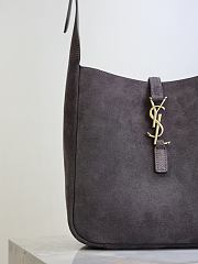Colestore YSL Saint Laurent LE 5 À 7 Supple Small in Suede Urban Grey 23×22×8.5cm - 4