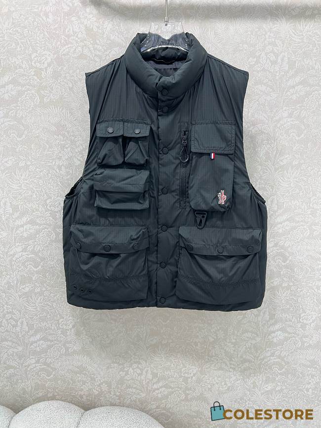 Colestore Moncler Grenoble Tongass Down Field Vest Black - 1