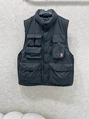 Colestore Moncler Grenoble Tongass Down Field Vest Black - 1