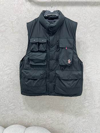 Colestore Moncler Grenoble Tongass Down Field Vest Black