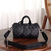 Colestore Louis Vuitton Keepall Bandoulière 25 Monogram Eclipse Black 15 x 11 x 25cm - 3