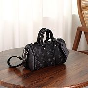 Colestore Louis Vuitton Keepall Bandoulière 25 Monogram Eclipse Black 15 x 11 x 25cm - 2