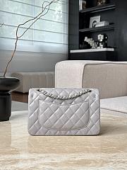 	 Colestore Chanel Light Grey Quilted Lambskin Leather Classic 14.5x23x6cm - 2