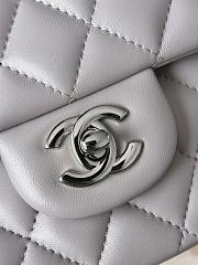 	 Colestore Chanel Light Grey Quilted Lambskin Leather Classic 14.5x23x6cm - 4