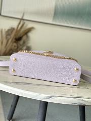 	 Colestore Louis Vuitton Capucines East-West Misty Lilac 30×19×9 cm - 2