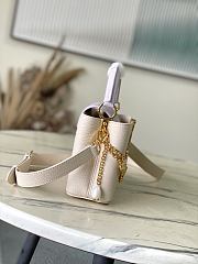 Colestore Louis Vuitton Capucines Mini Misty Lilac/Light Ivory  21 × 14 × 8 cm - 6