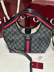Colestore Gucci Giglio Small Tote Bag Blue and White GG Denim 860845 25x20x15cm - 1