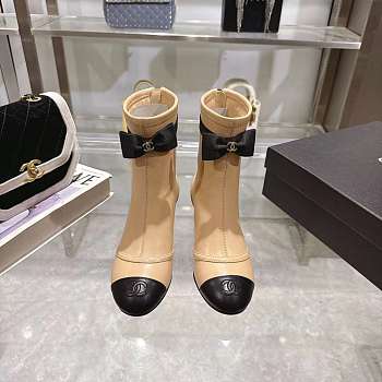 Colestore Chanel Bow Detail Cap-Toe Ankle Boots Beige/Black
