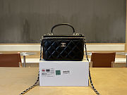 Colestore Chanel Vanity Top Handle Lambskin Black 17x9.5x8cm - 1