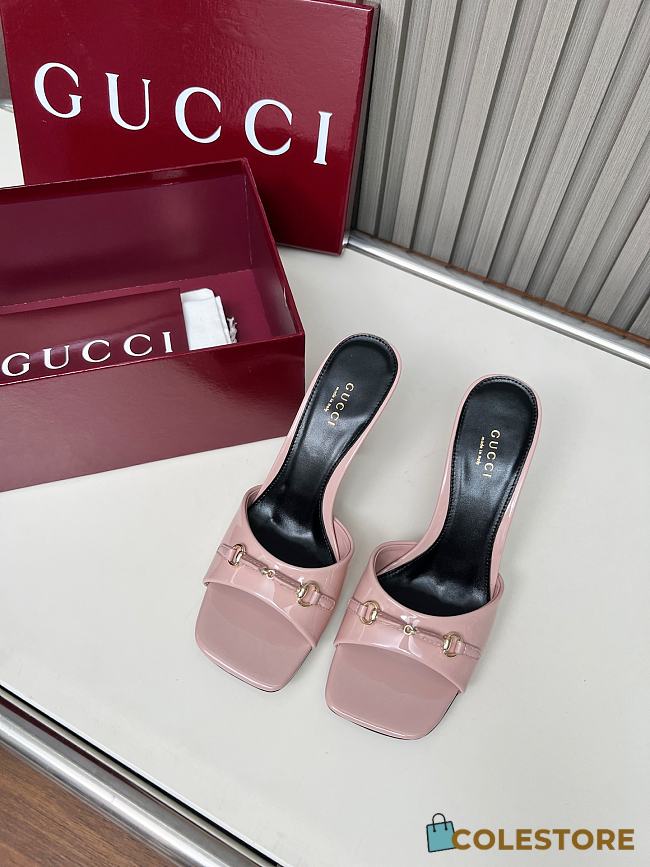 Colestore Gucci Slide Sandal with Horsebit in Light Pink Patent Calfskin 7.5cm - 1