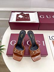 Colestore Gucci Women's Slide Sandal With Horsebit in Brown 8.5cm - 1