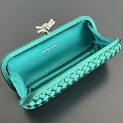 Colestore Bottega Veneta Knot Box Clutch Bag in Green 25x10x5cm - 6