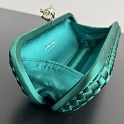 Colestore Bottega Veneta Knot Box Clutch Bag in Green 25x10x5cm - 3