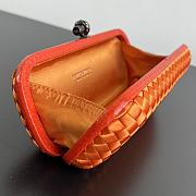 Colestore Bottega Veneta Orange Intrecciato Satin and Python Stretch Knot Clutch 25x10x5cm - 2