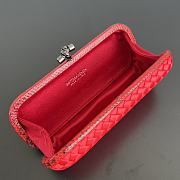 	 Colestore Bottega Veneta Red Intrecciato Satin and Python Stretch Knot Clutch 25x10x5cm - 6