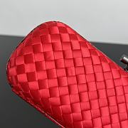 	 Colestore Bottega Veneta Red Intrecciato Satin and Python Stretch Knot Clutch 25x10x5cm - 5