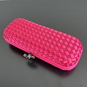 	 Colestore Bottega Veneta Pink Intrecciato Satin and Python Stretch Knot Clutch 25x10x5cm - 4