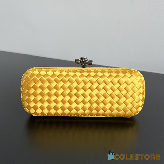 	 Colestore Bottega Veneta Yellow Intrecciato Satin and Python Stretch Knot Clutch 25x10x5cm - 1
