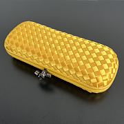 	 Colestore Bottega Veneta Yellow Intrecciato Satin and Python Stretch Knot Clutch 25x10x5cm - 3