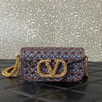 Colestore Valentino Garavani Locò Small Embroidered Shoulder Bag With Jewel Logo Amethyst/Cloudy Blue 20x11x5cm