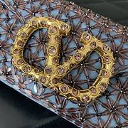 Colestore Valentino Garavani Locò Small Embroidered Shoulder Bag With Jewel Logo Amethyst/Cloudy Blue 20x11x5cm - 5