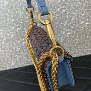 Colestore Valentino Garavani Locò Small Embroidered Shoulder Bag With Jewel Logo Amethyst/Cloudy Blue 20x11x5cm - 3