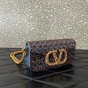 Colestore Valentino Garavani Locò Small Embroidered Shoulder Bag With Jewel Logo Amethyst/Cloudy Blue 20x11x5cm - 2