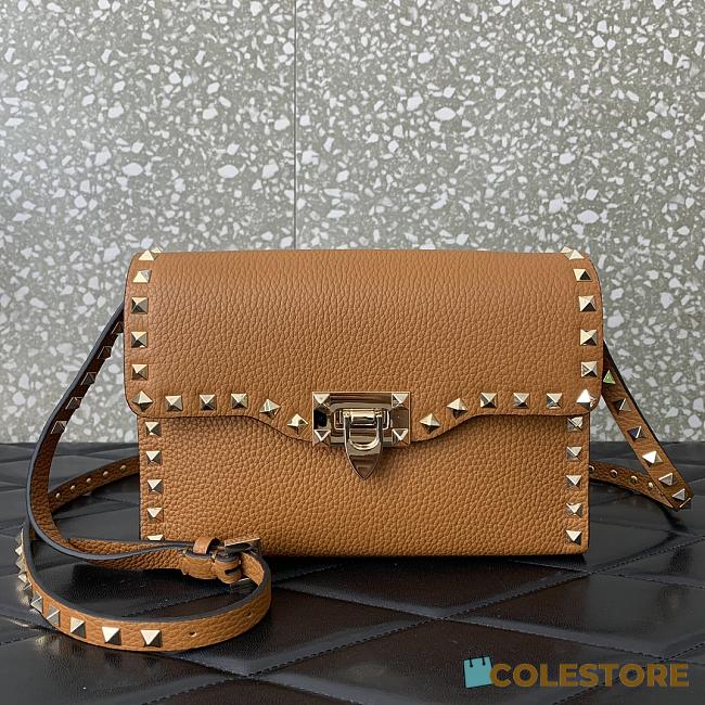 Colestore Valentino Garavani Small Rockstud Grainy Calfskin Crossbody Bag Almond 22.5x15x6cm - 1